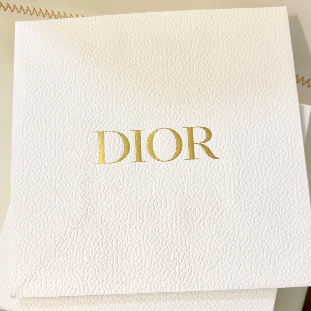 Dior Miss Dior Essence Mini Eau de Parfum with other Dior samples - Picture 5 of 5